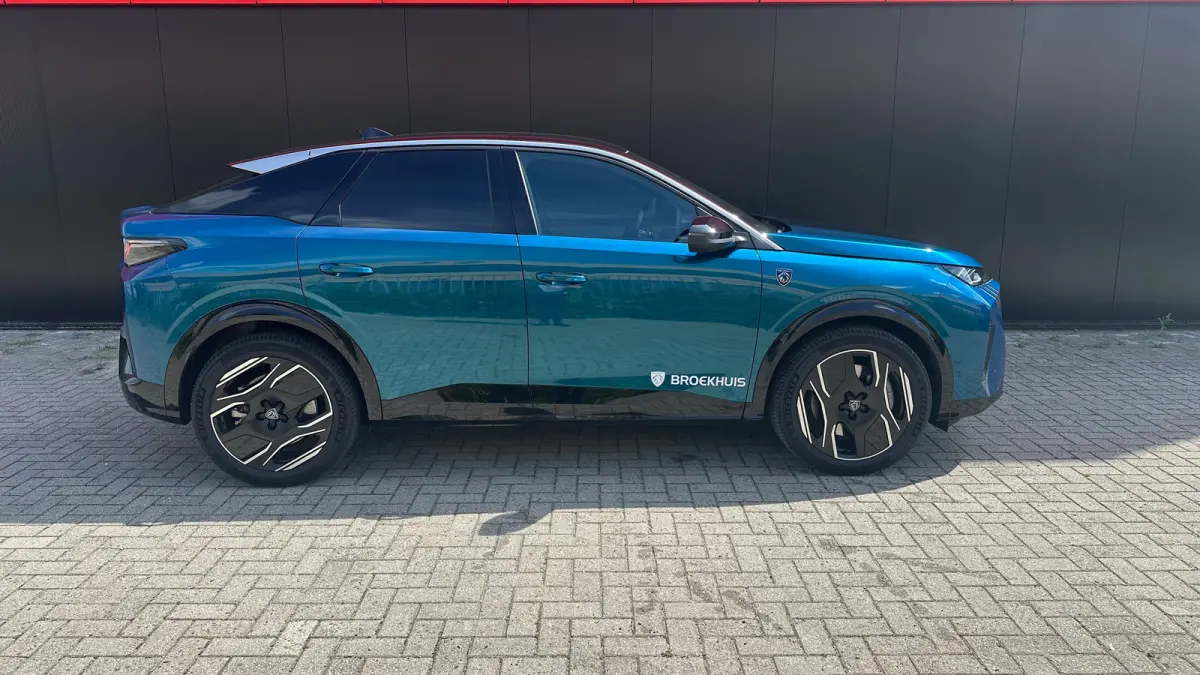 GT Long Range 230 97 kWh | Trekhaak | Apple Carplay/Android Auto | Navigatie | Adaptieve Cruise | Warmtepomp | Camera | 20'' L.M. | | 11 kW lader | 20"LM-Velgen | Achterbank in delen neerkla