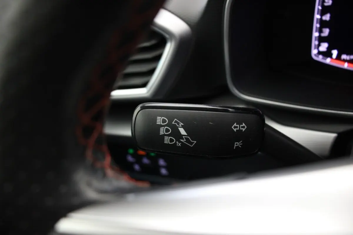 1.5 TSI FR Business Intense - Digitaal Cockpit, Carplay, Camera, Stoelverw.Trekhaak