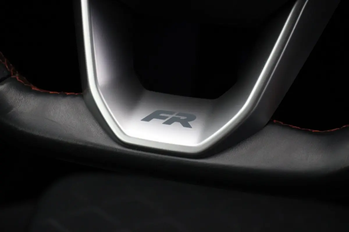 1.5 TSI FR Business Intense - Digitaal Cockpit, Carplay, Camera, Stoelverw.Trekhaak