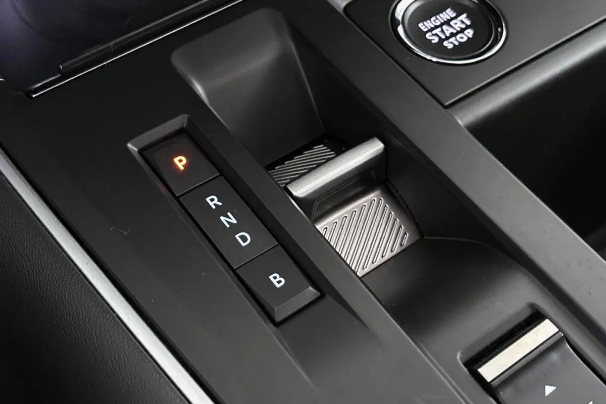 1.6 Plug-in Hybrid 225 Shine Panoramadak 360 Camera Massage Memory