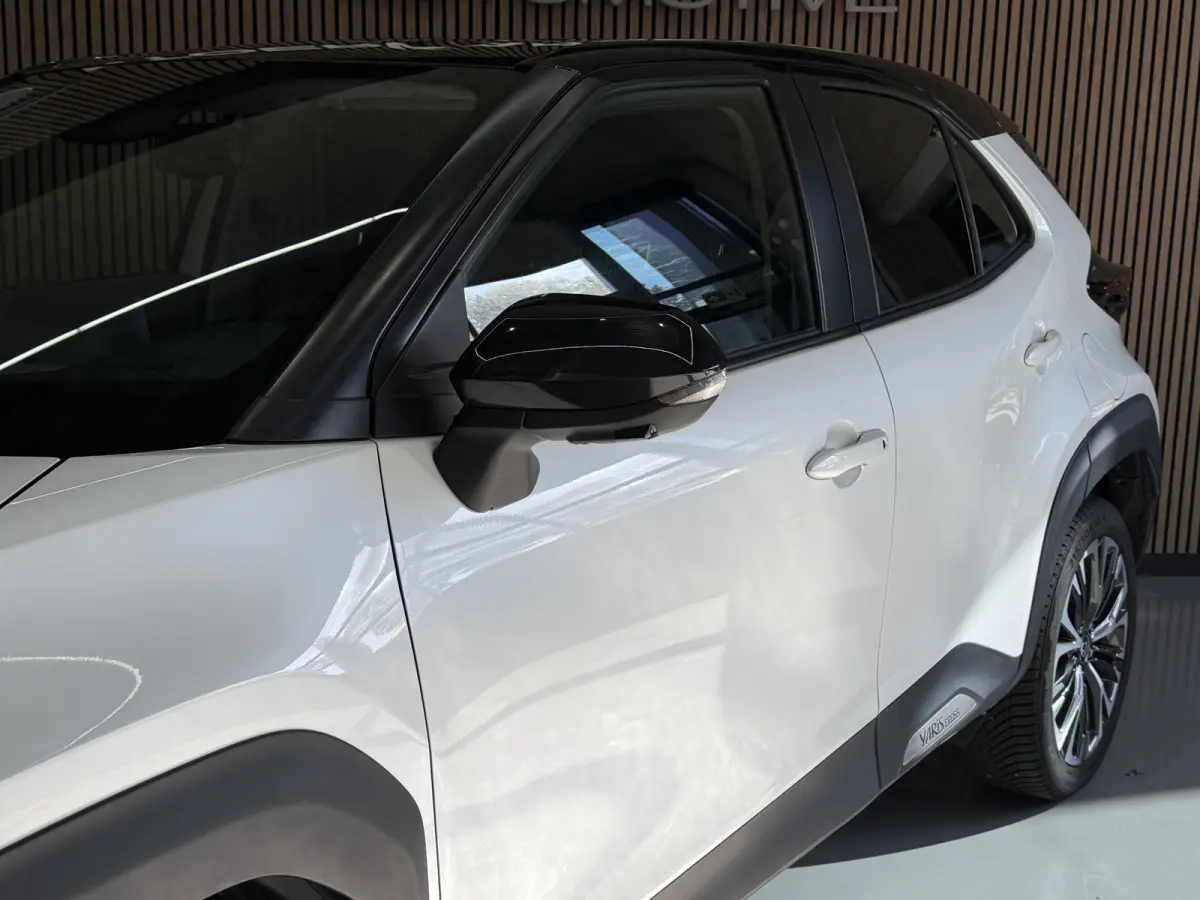 1.5 Hybrid Executive | Navi | ACC | Dodehoek | Stoel & Stuurverwarming | 18" | Carplay 100% Toyota Dealer onderhouden!