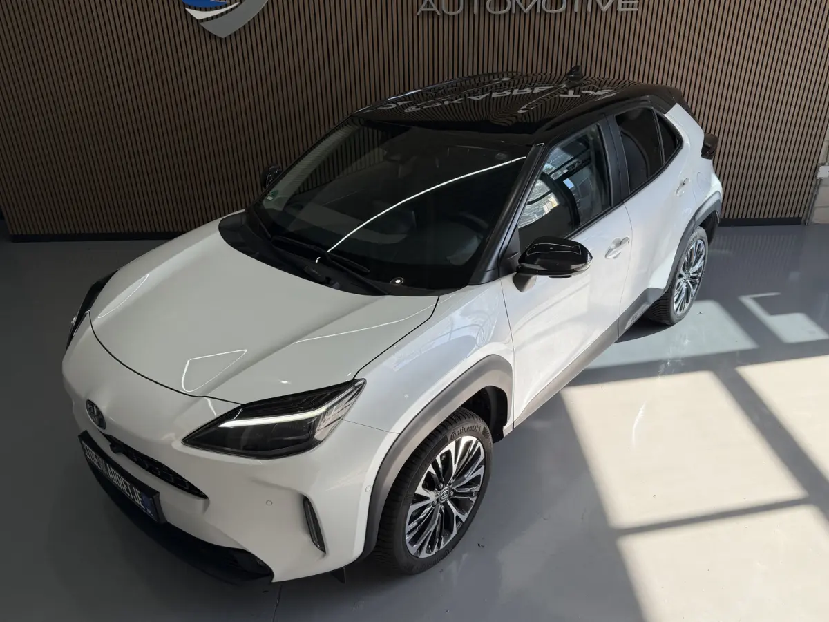 1.5 Hybrid Executive | Navi | ACC | Dodehoek | Stoel & Stuurverwarming | 18" | Carplay 100% Toyota Dealer onderhouden!