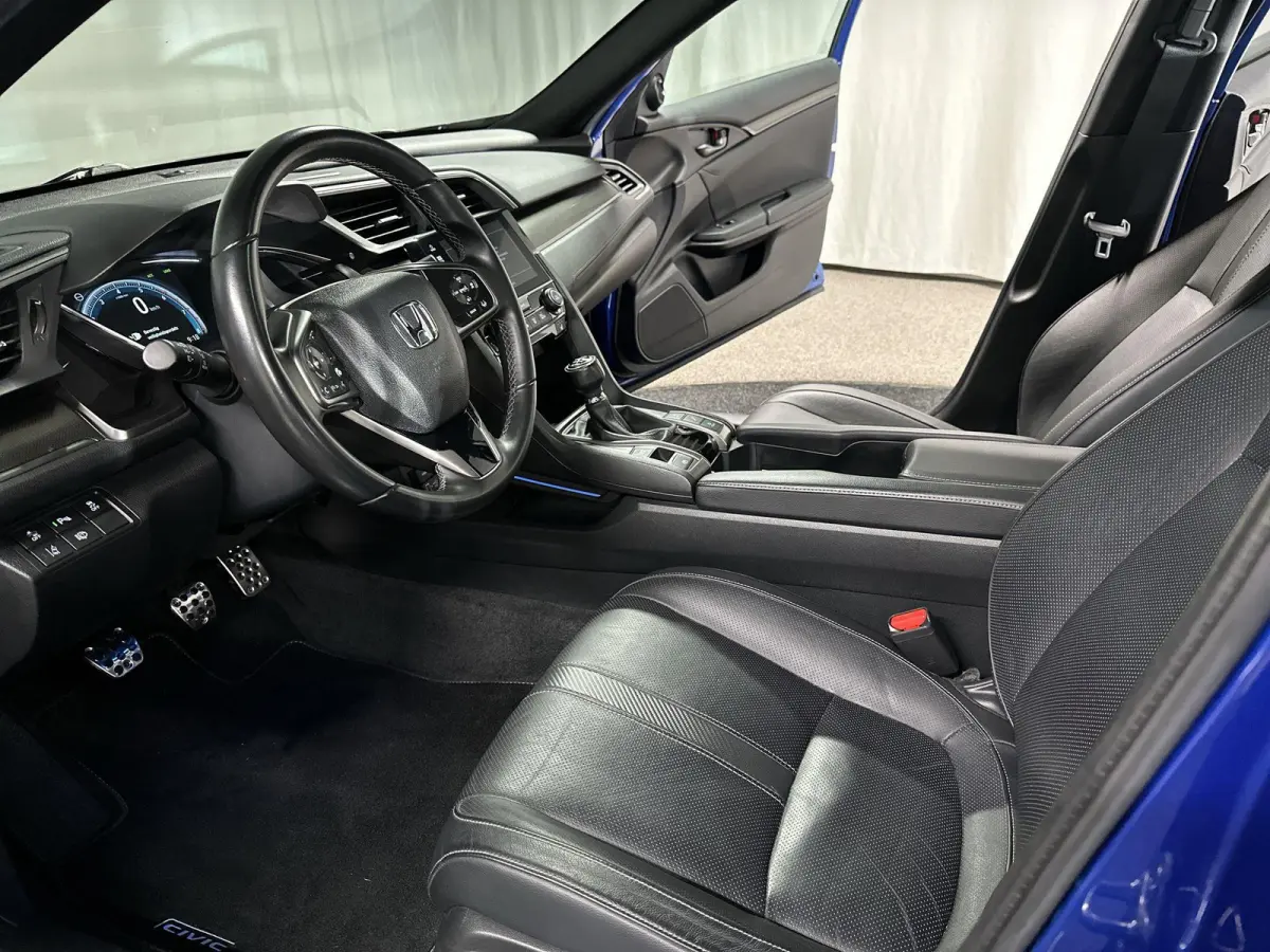 1.0 i-VTEC Executive Leder | Pano | Navi