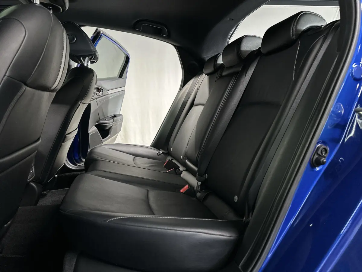 1.0 i-VTEC Executive Leder | Pano | Navi