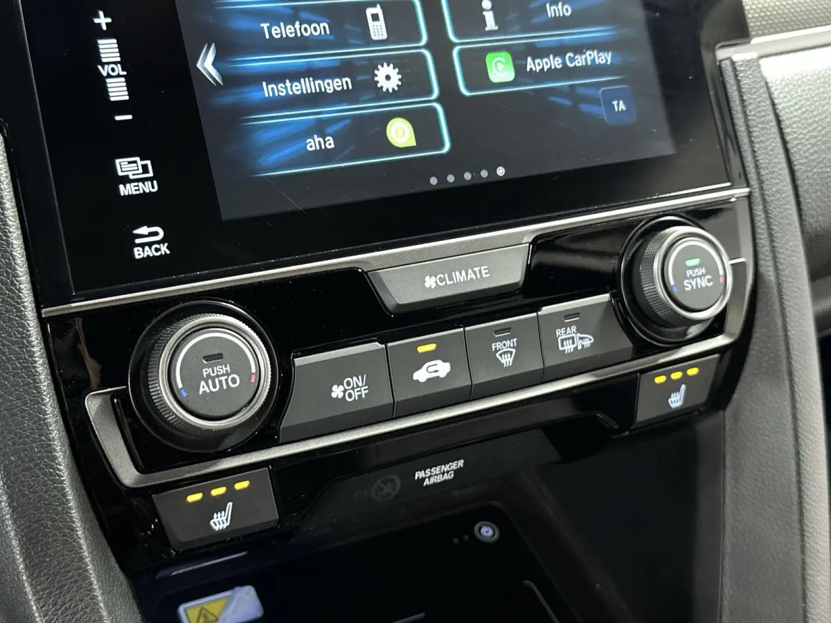 1.0 i-VTEC Executive Leder | Pano | Navi