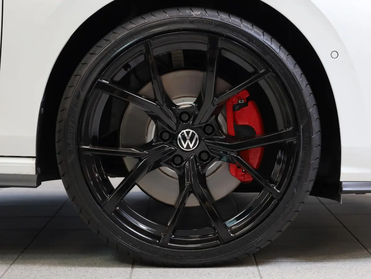 GTE 1.5 eHybrid 272PK | Panodak | Leer | Black Style | Garantie 2030 | Head-up | Stoel Ventilatie | Memory | 18"Inch |