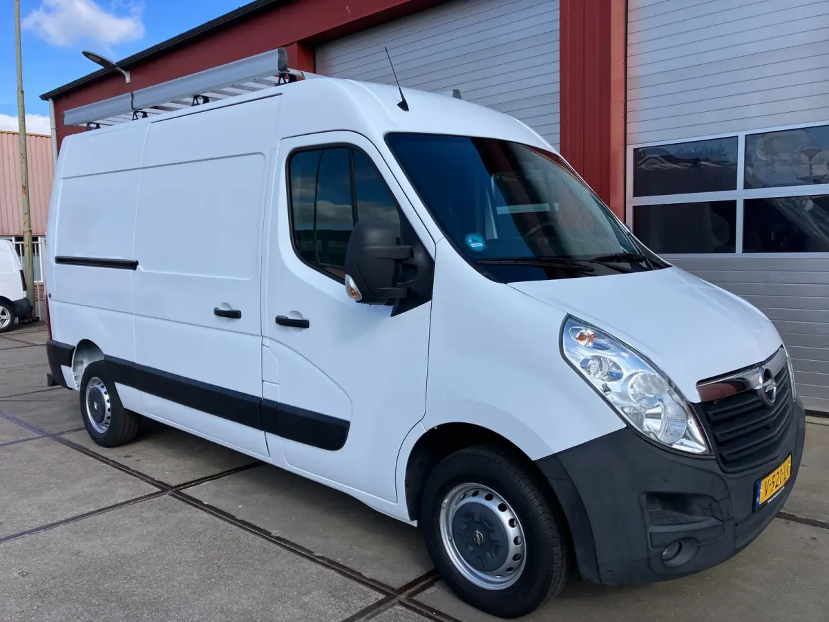 2.3 CDTI BiTurbo L2H2 Start/Stop