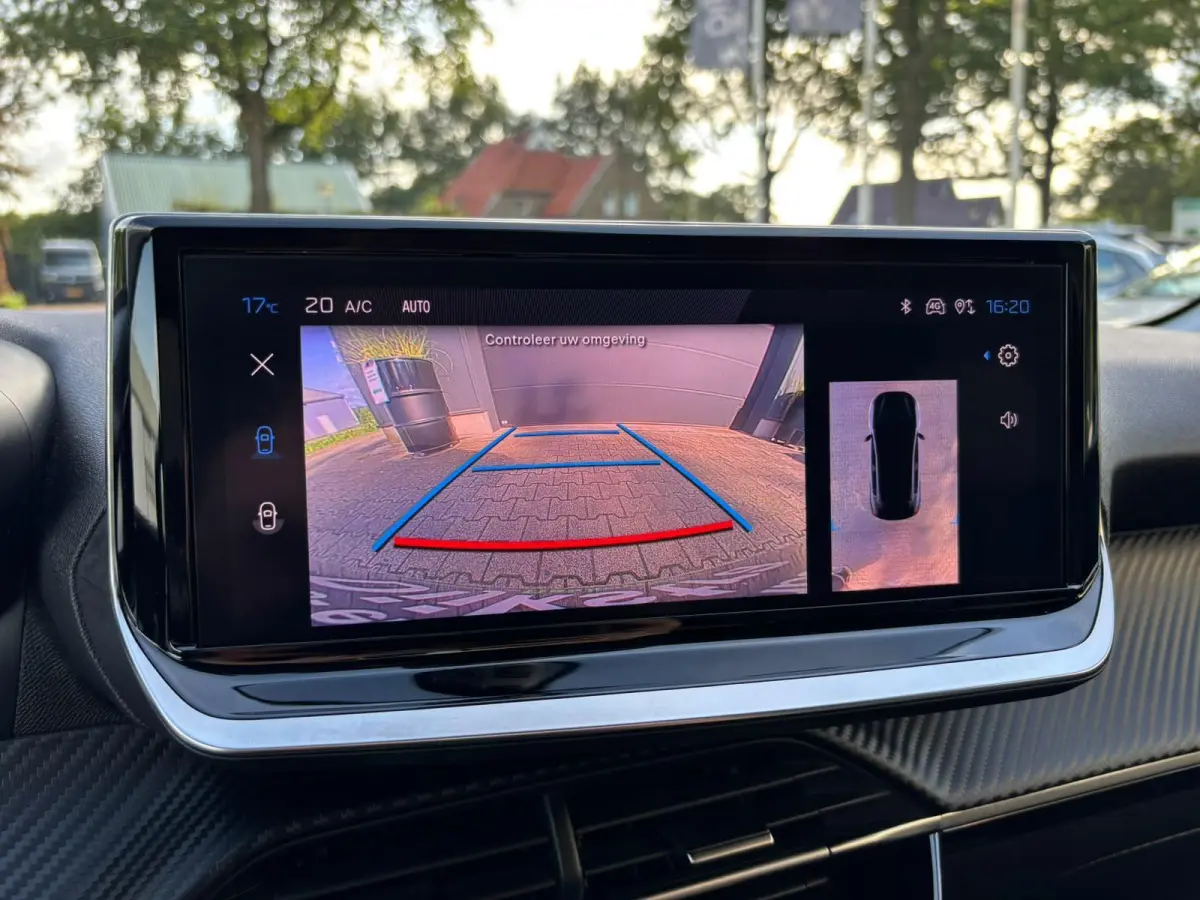 1.2 100 Allure | CARPLAY | CAMERA | CLIMATE CONTROL | CRUISE CONTROL | DIGI DASHBOARD |
