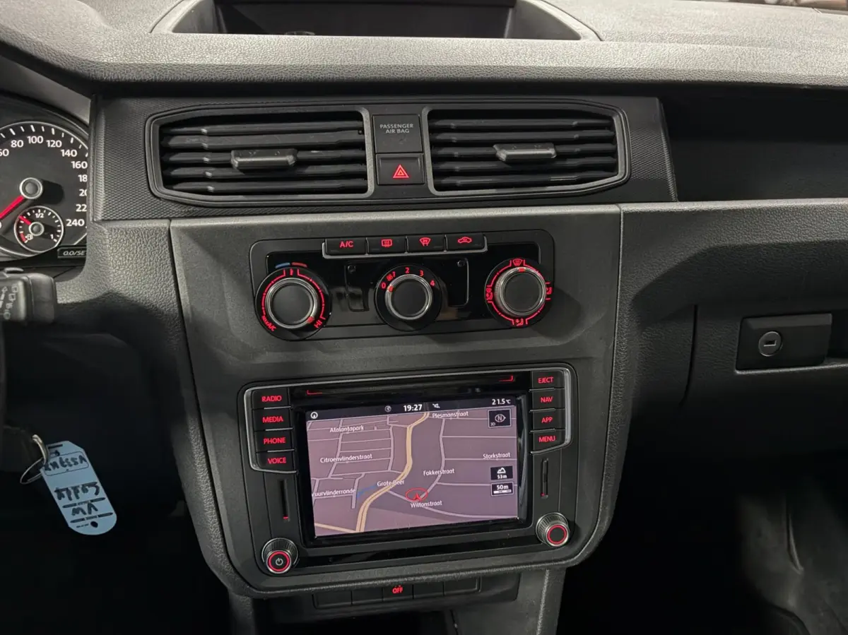 Bestel 2.0 TDI L1H1 BMT Highline Carplay