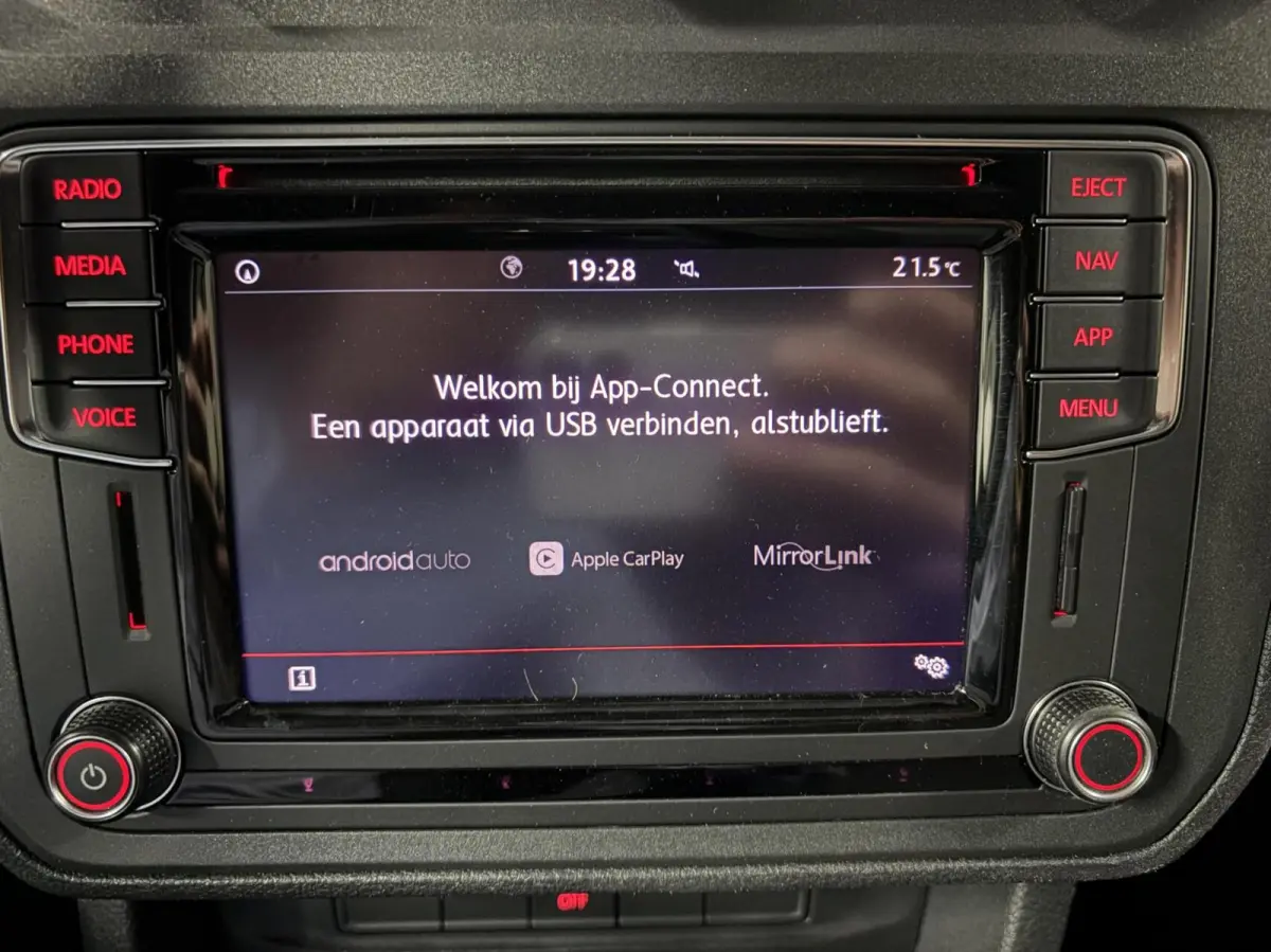 Bestel 2.0 TDI L1H1 BMT Highline Carplay
