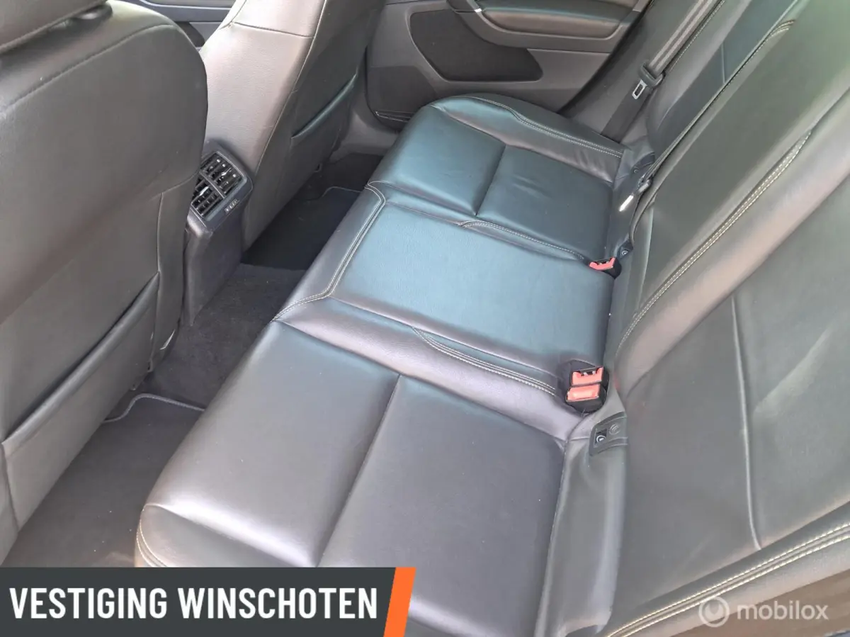 1.4 TSI Highline Business R met schuif/kanteldak en lederen bekleding