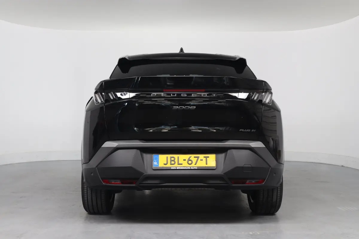 1.6 plug-in Hybrid 195 Allure | Dealer Onderhouden! | 360 Camera | Clima | Navi | Cruise Adaptive | LED | 19'' Lichtmetalen Velgen | DAB | Sfeerverlichting | Keyless