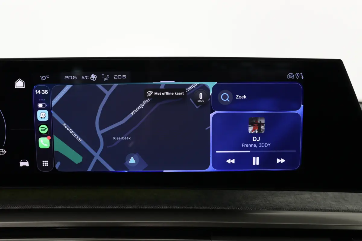 1.6 plug-in Hybrid 195 Allure | Dealer Onderhouden! | 360 Camera | Clima | Navi | Cruise Adaptive | LED | 19'' Lichtmetalen Velgen | DAB | Sfeerverlichting | Keyless
