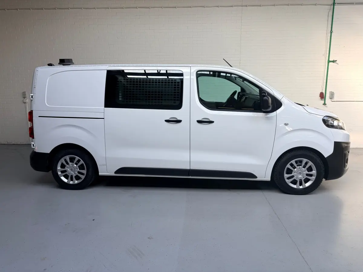 Citroen Jumpy Servicewagen 1.5 BlueHDI 100 M Club euro6 L2H1 V230 omvormer BOTT inrichting Trekhaak, RIJKLAARPRIJS!