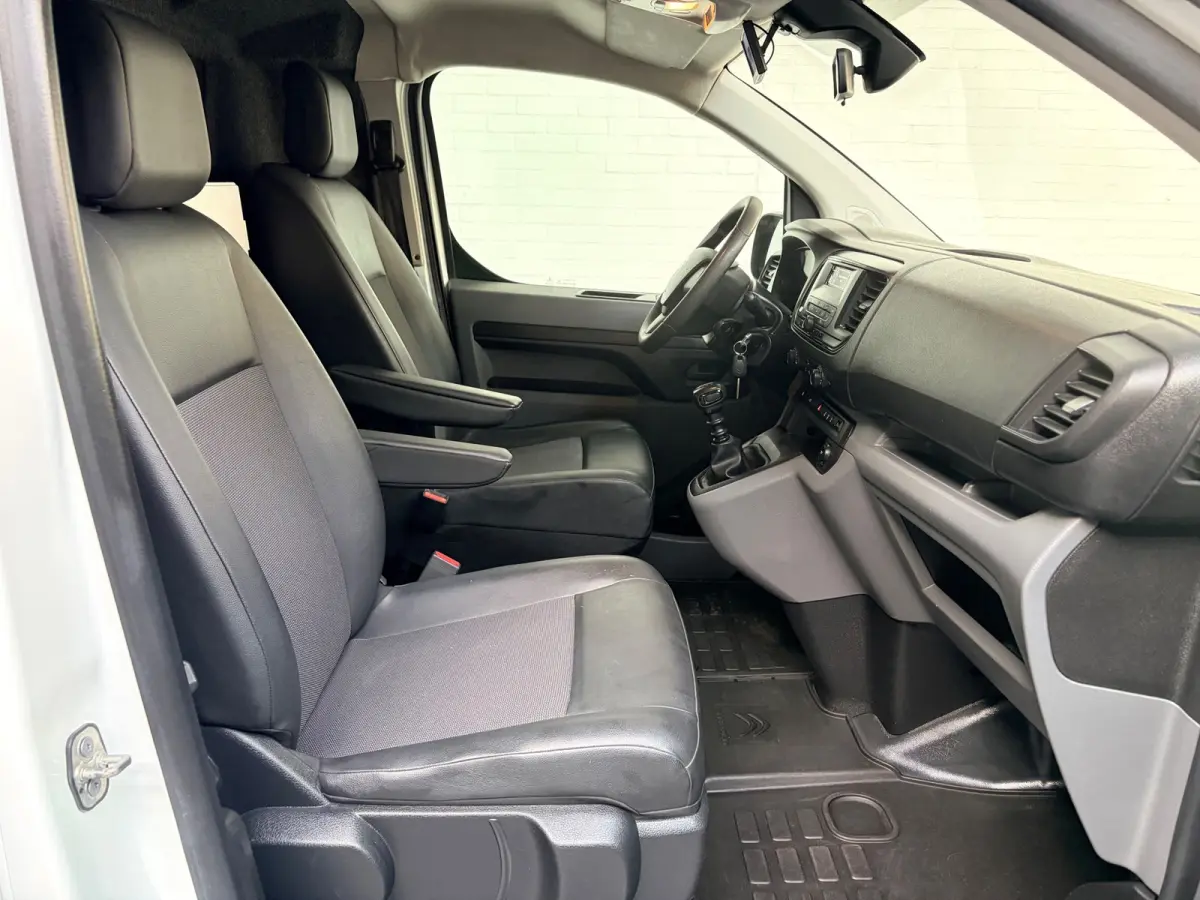 Citroen Jumpy Servicewagen 1.5 BlueHDI 100 M Club euro6 L2H1 V230 omvormer BOTT inrichting Trekhaak, RIJKLAARPRIJS!