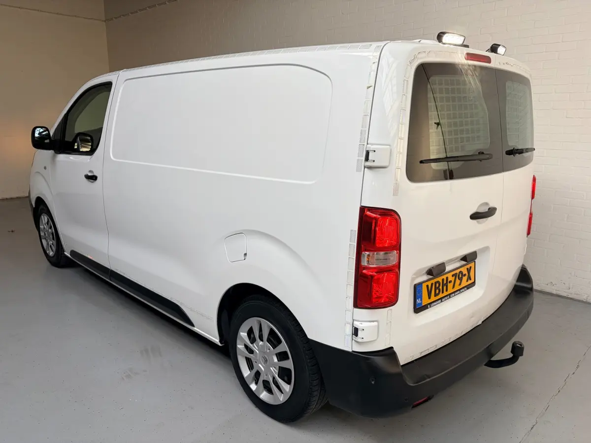Citroen Jumpy Servicewagen 1.5 BlueHDI 100 M Club euro6 L2H1 V230 omvormer BOTT inrichting Trekhaak, RIJKLAARPRIJS!