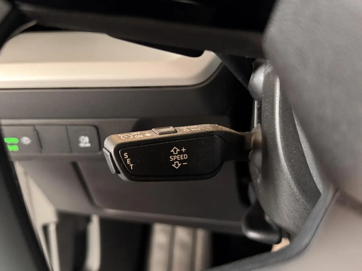 40 Edition 77 kWh Launch Edition|SoH 92.99%|