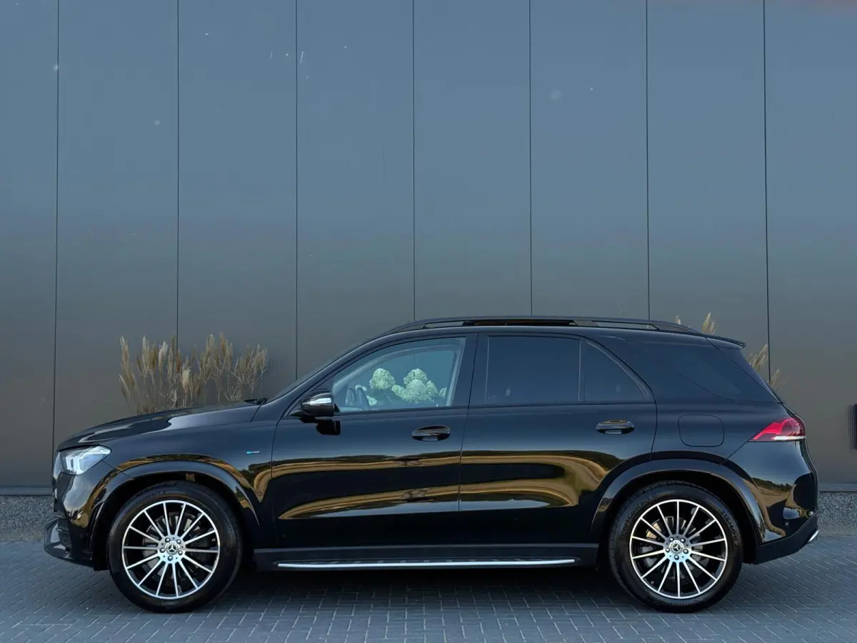 350 e 4MATIC Premium Plus | AMG | PANO | 360 | HUD