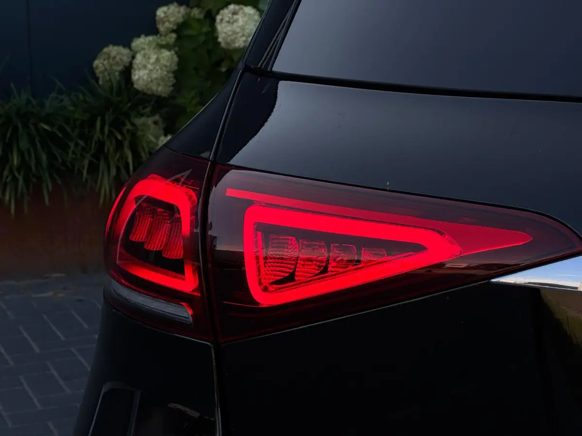 350 e 4MATIC Premium Plus | AMG | PANO | 360 | HUD