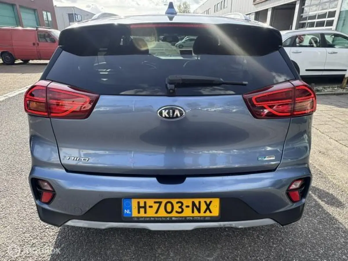 1.6 GDi Hybrid DynamicPlusLine , Navigatie, + Camera achter , Stoel & Stuur verwarming , Lane assist , Brake assist , Dode hoek detectie 18 inch velgen & 4 seizoenen banden , Door ons nieuw 