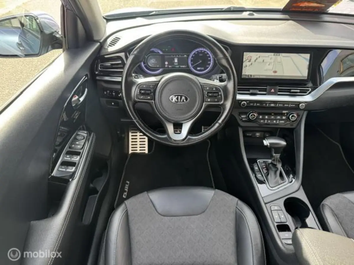 1.6 GDi Hybrid DynamicPlusLine , Navigatie, + Camera achter , Stoel & Stuur verwarming , Lane assist , Brake assist , Dode hoek detectie 18 inch velgen & 4 seizoenen banden , Door ons nieuw 