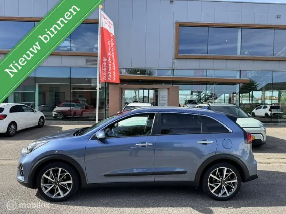 1.6 GDi Hybrid DynamicPlusLine , Navigatie, + Camera achter , Stoel & Stuur verwarming , Lane assist , Brake assist , Dode hoek detectie 18 inch velgen & 4 seizoenen banden , Door ons nieuw 