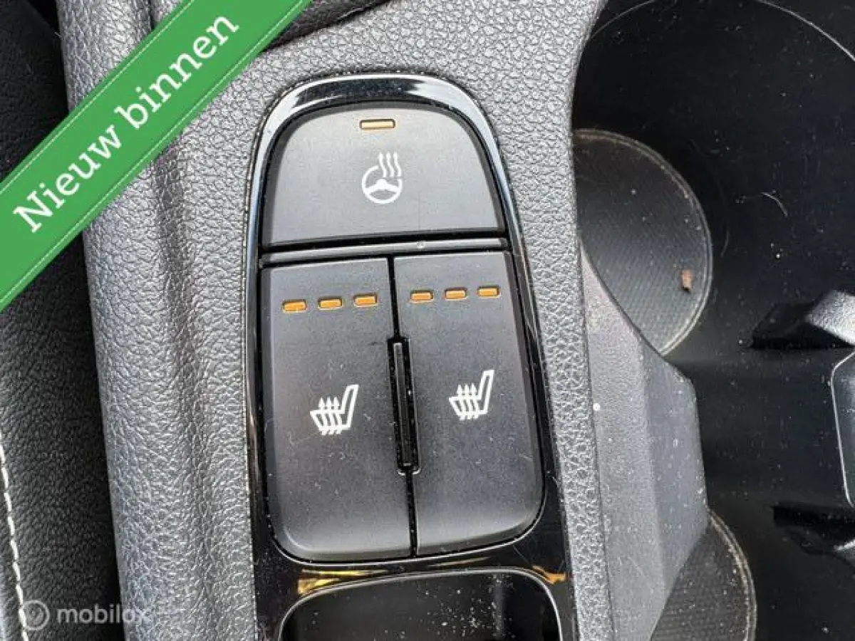 1.6 GDi Hybrid DynamicPlusLine , Navigatie, + Camera achter , Stoel & Stuur verwarming , Lane assist , Brake assist , Dode hoek detectie 18 inch velgen & 4 seizoenen banden , Door ons nieuw 