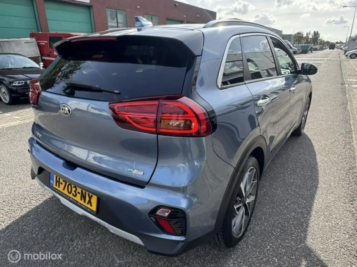 1.6 GDi Hybrid DynamicPlusLine , Navigatie, + Camera achter , Stoel & Stuur verwarming , Lane assist , Brake assist , Dode hoek detectie 18 inch velgen & 4 seizoenen banden , Door ons nieuw 