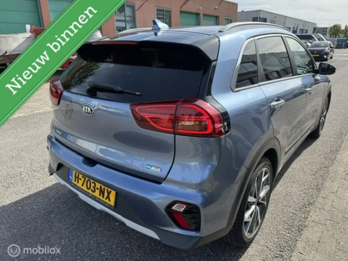 1.6 GDi Hybrid DynamicPlusLine , Navigatie, + Camera achter , Stoel & Stuur verwarming , Lane assist , Brake assist , Dode hoek detectie 18 inch velgen & 4 seizoenen banden , Door ons nieuw 