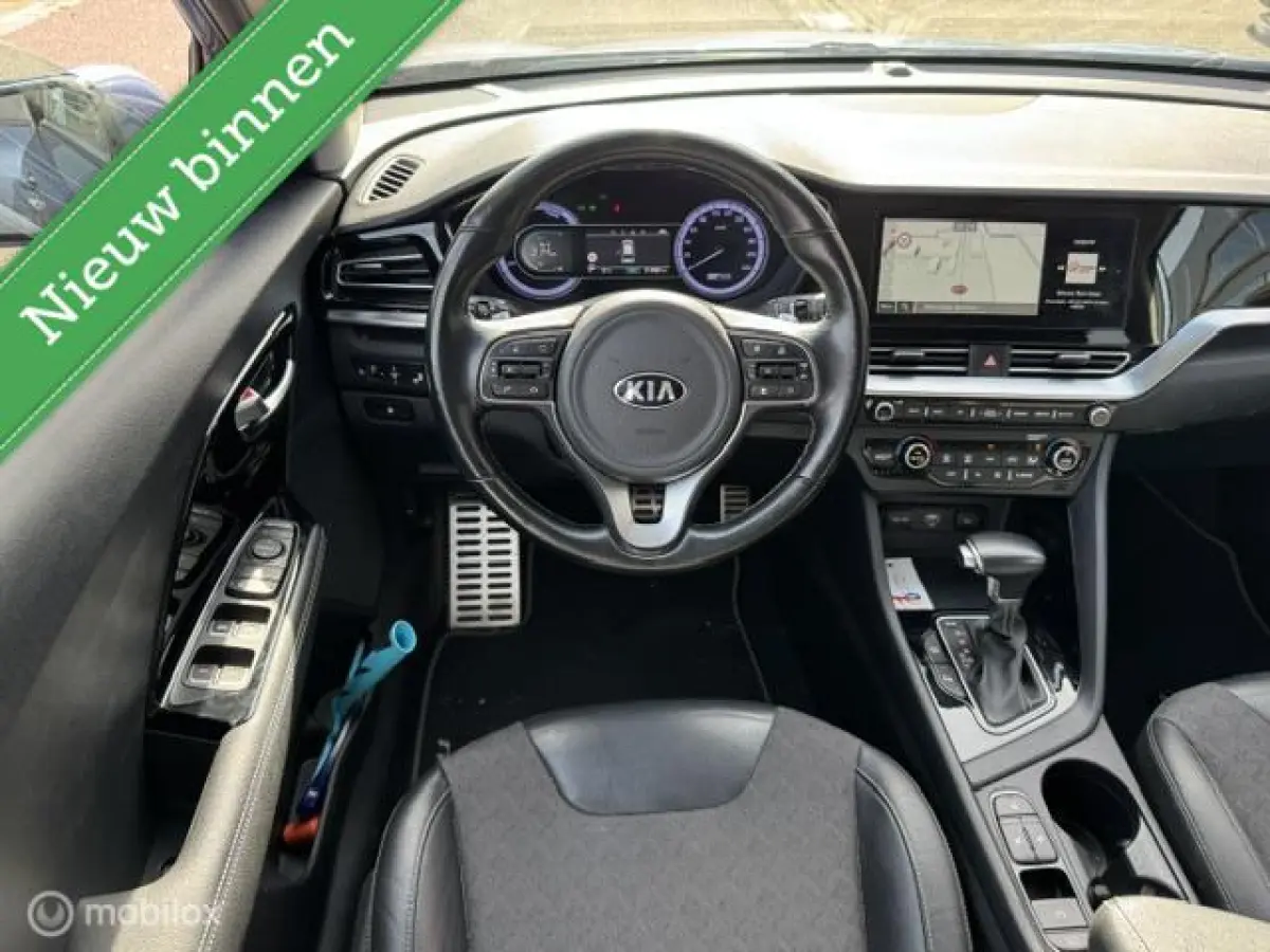 1.6 GDi Hybrid DynamicPlusLine , Navigatie, + Camera achter , Stoel & Stuur verwarming , Lane assist , Brake assist , Dode hoek detectie 18 inch velgen & 4 seizoenen banden , Door ons nieuw 