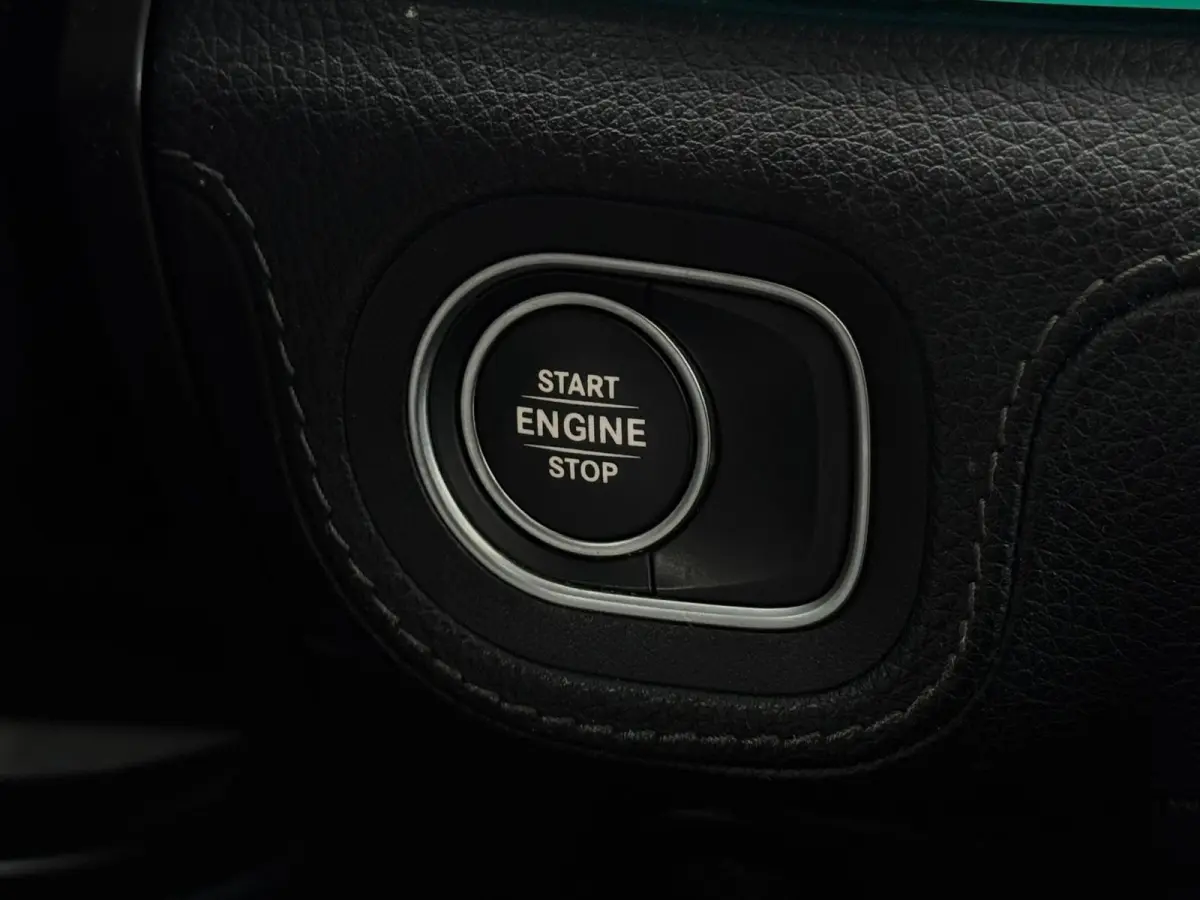 350 e 4MATIC AMG Night pack PANO|LEDER|LED|CAMERA