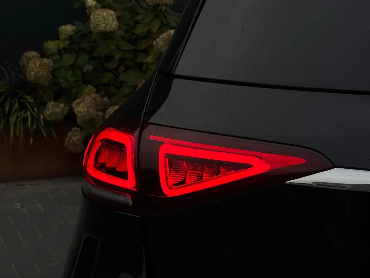 350 e 4MATIC AMG Night pack PANO|LEDER|LED|CAMERA