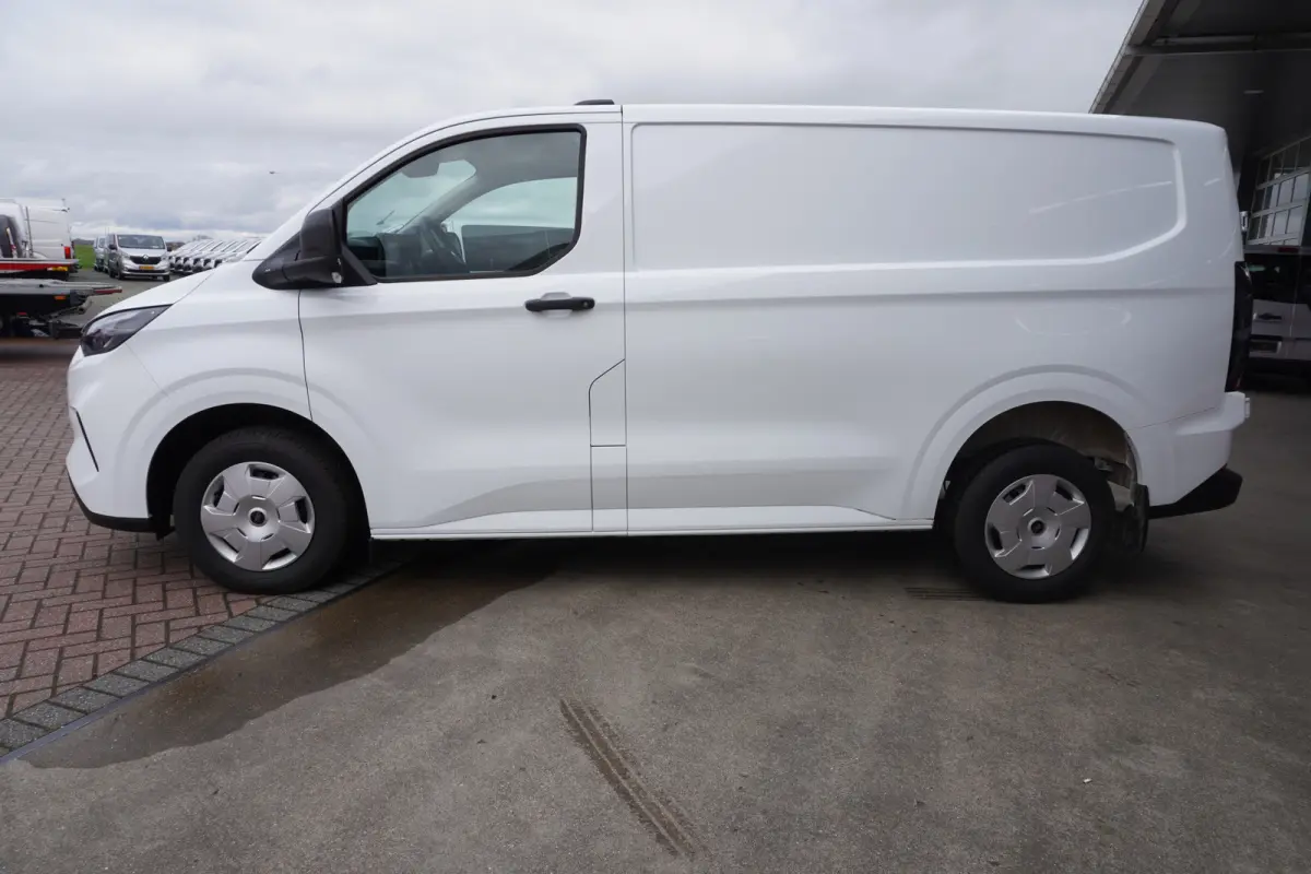 280S 2.0 TDCI 136PK L1H1 Trend Automaat Airco | Cruise | Camera | Apple CP-Android auo