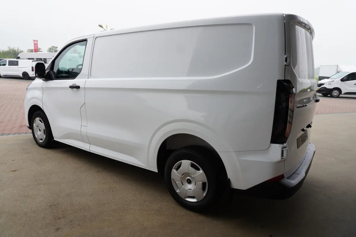280S 2.0 TDCI 136PK L1H1 Trend Automaat nr. V057 | Airco | Cruise | Camera | Apple CP-Android auto