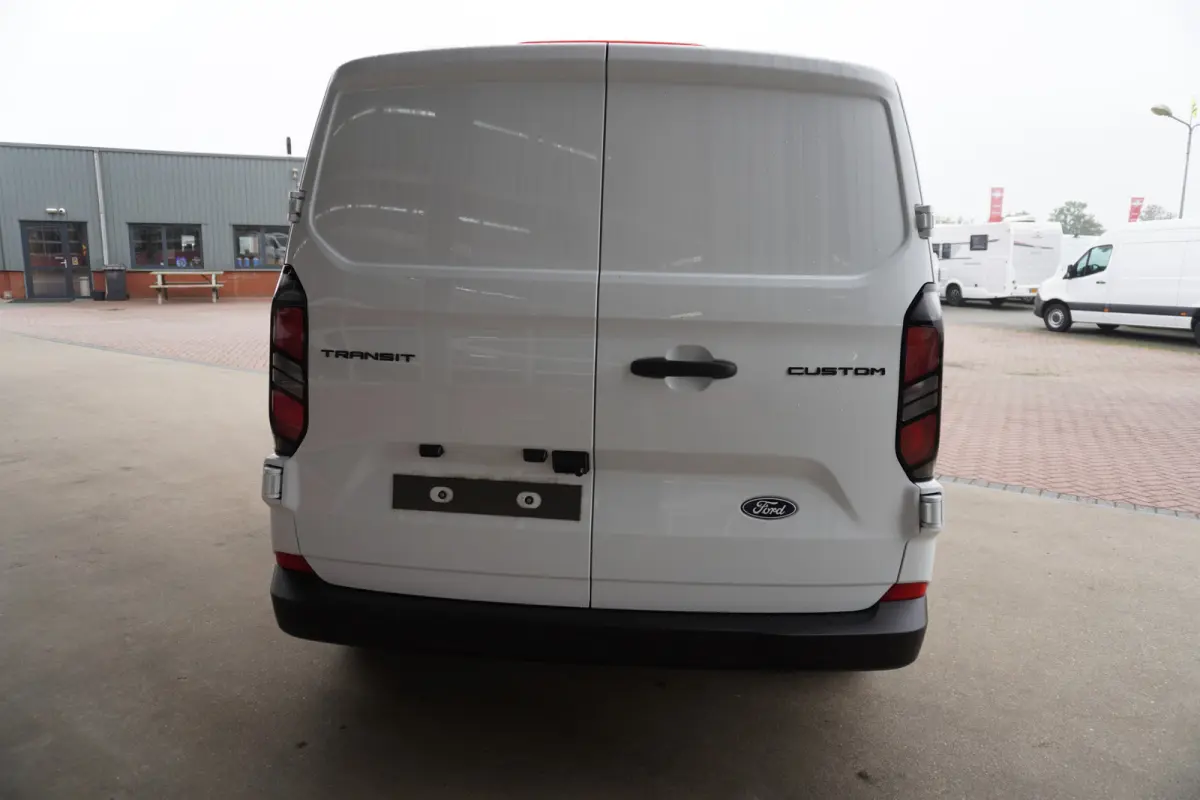 280S 2.0 TDCI 136PK L1H1 Trend Automaat nr. V057 | Airco | Cruise | Camera | Apple CP-Android auto