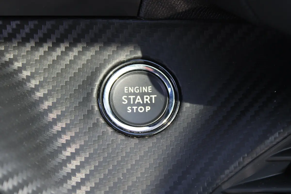 EV GT 350 50 kWh | Fase 3 laden | SOH 92,56% | All season | Panoramadak | Navigatie | Camera | Apple carplay | NL auto |