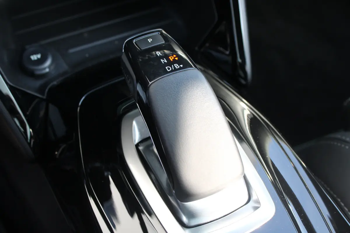 EV GT 350 50 kWh | Fase 3 laden | SOH 92,56% | All season | Panoramadak | Navigatie | Camera | Apple carplay | NL auto |