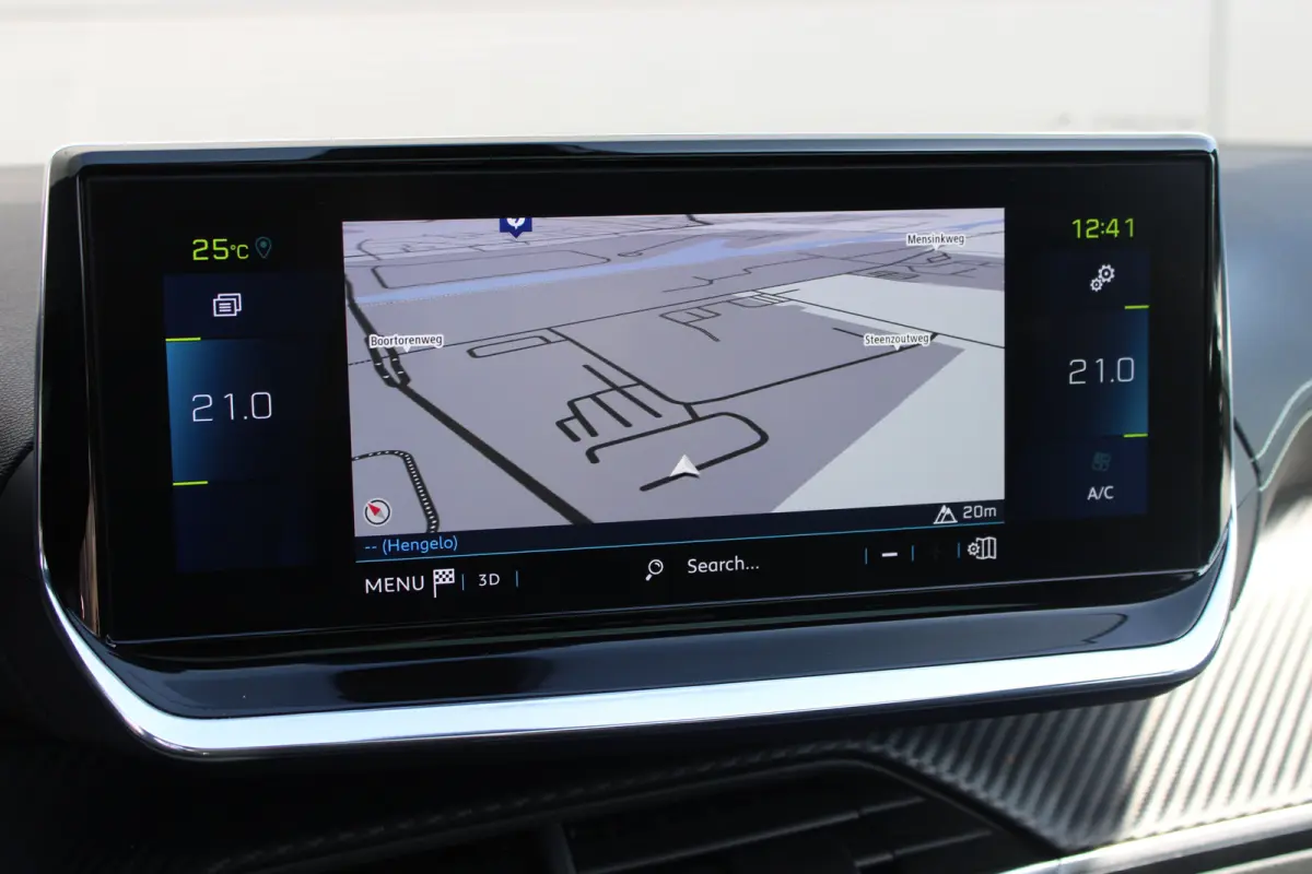 EV GT 350 50 kWh | Fase 3 laden | SOH 92,56% | All season | Panoramadak | Navigatie | Camera | Apple carplay | NL auto |