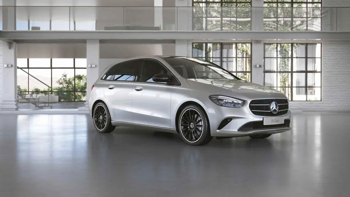 250 4MATIC Premium Plus | Trekhaak | Panoramadak | Burmester | Head Up display | Night | 360 graden camera |