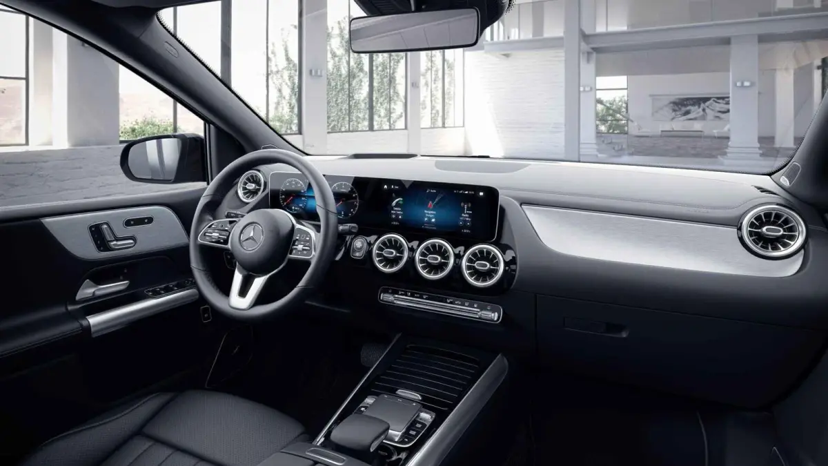 250 4MATIC Premium Plus | Trekhaak | Panoramadak | Burmester | Head Up display | Night | 360 graden camera |