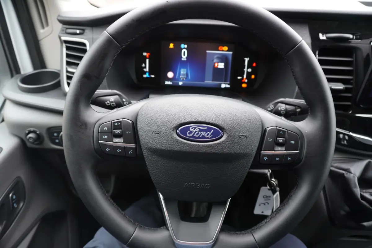 350 2.0 TDCI 130PK L3H2 Trend Nr. V137 | Airco | Cruise | Trekhaak | Apple cp-Android auto