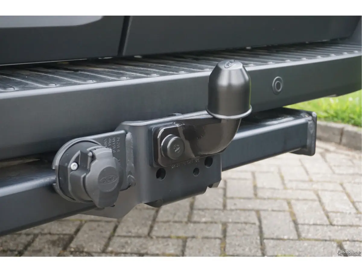 350 2.0 TDCI 130PK L3H2 Trend Nr. V137 | Airco | Cruise | Trekhaak | Apple cp-Android auto