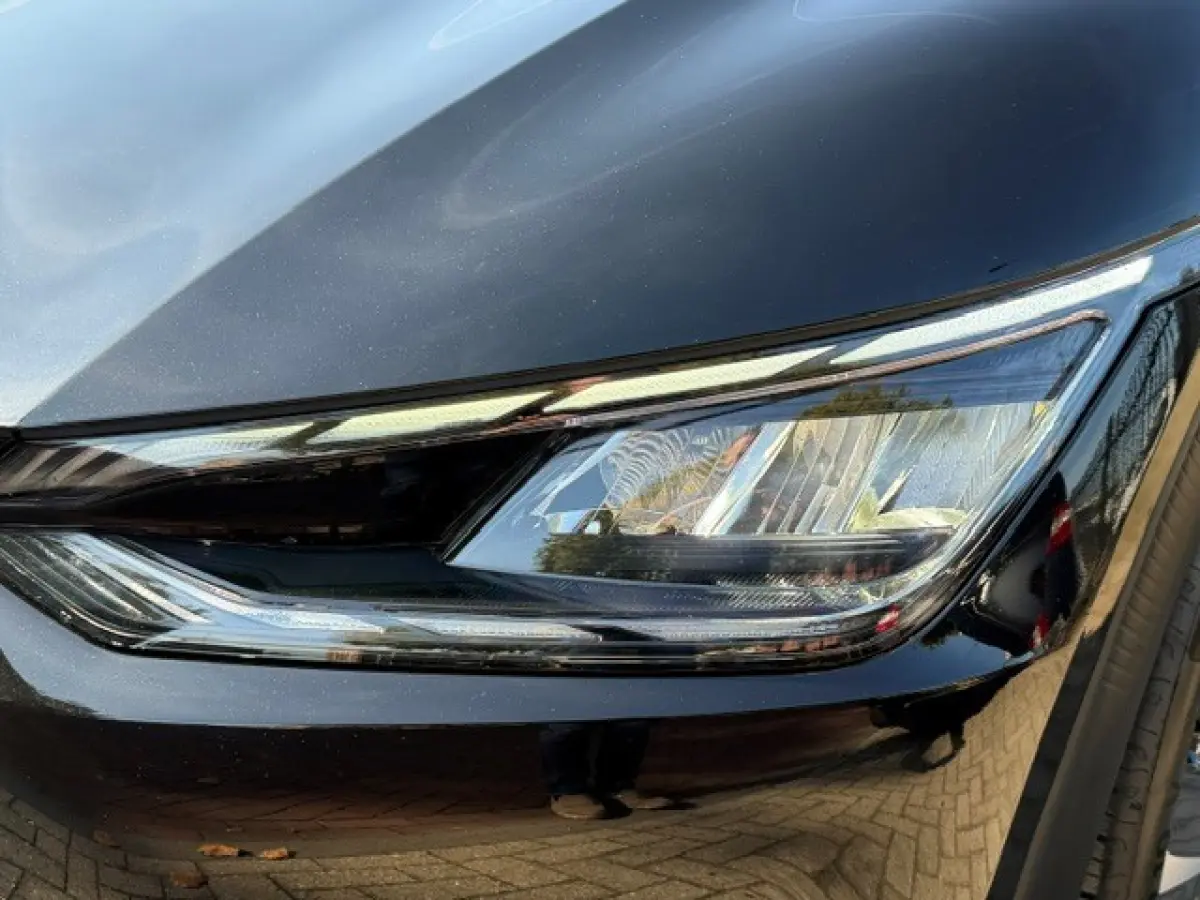 Plus 77.4 kWh Trekhaak Navi Keyless LED Nieuwstaat!!
