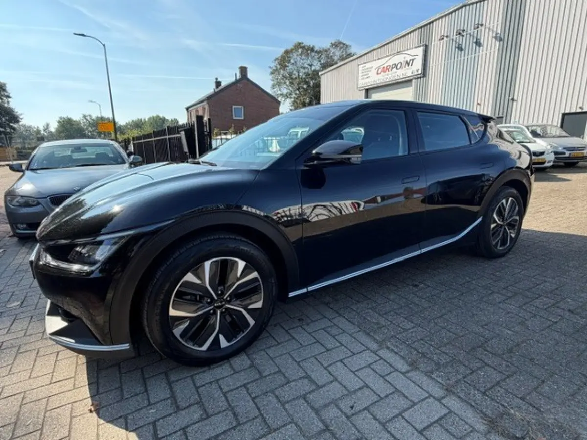 Plus 77.4 kWh Trekhaak Navi Keyless LED Nieuwstaat!!