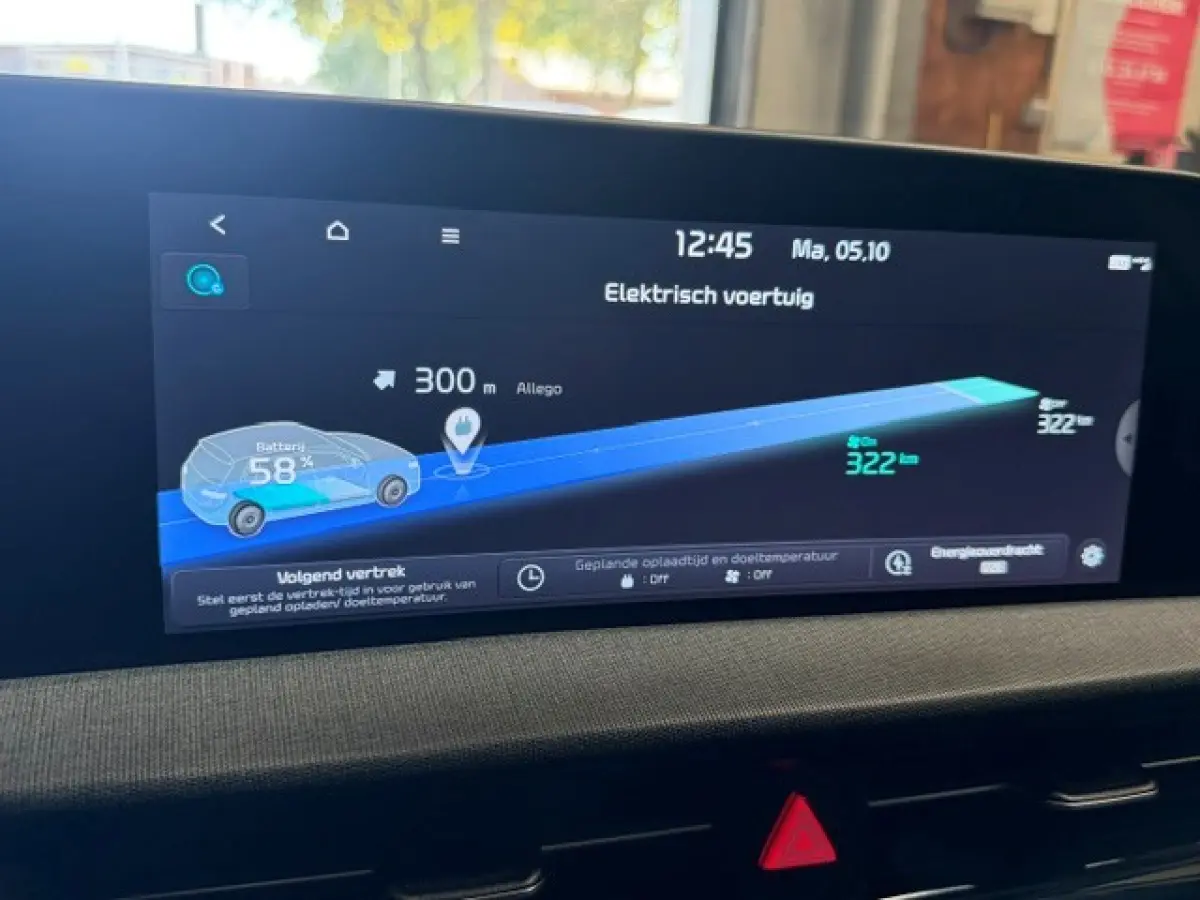 Plus 77.4 kWh Trekhaak Navi Keyless LED Nieuwstaat!!