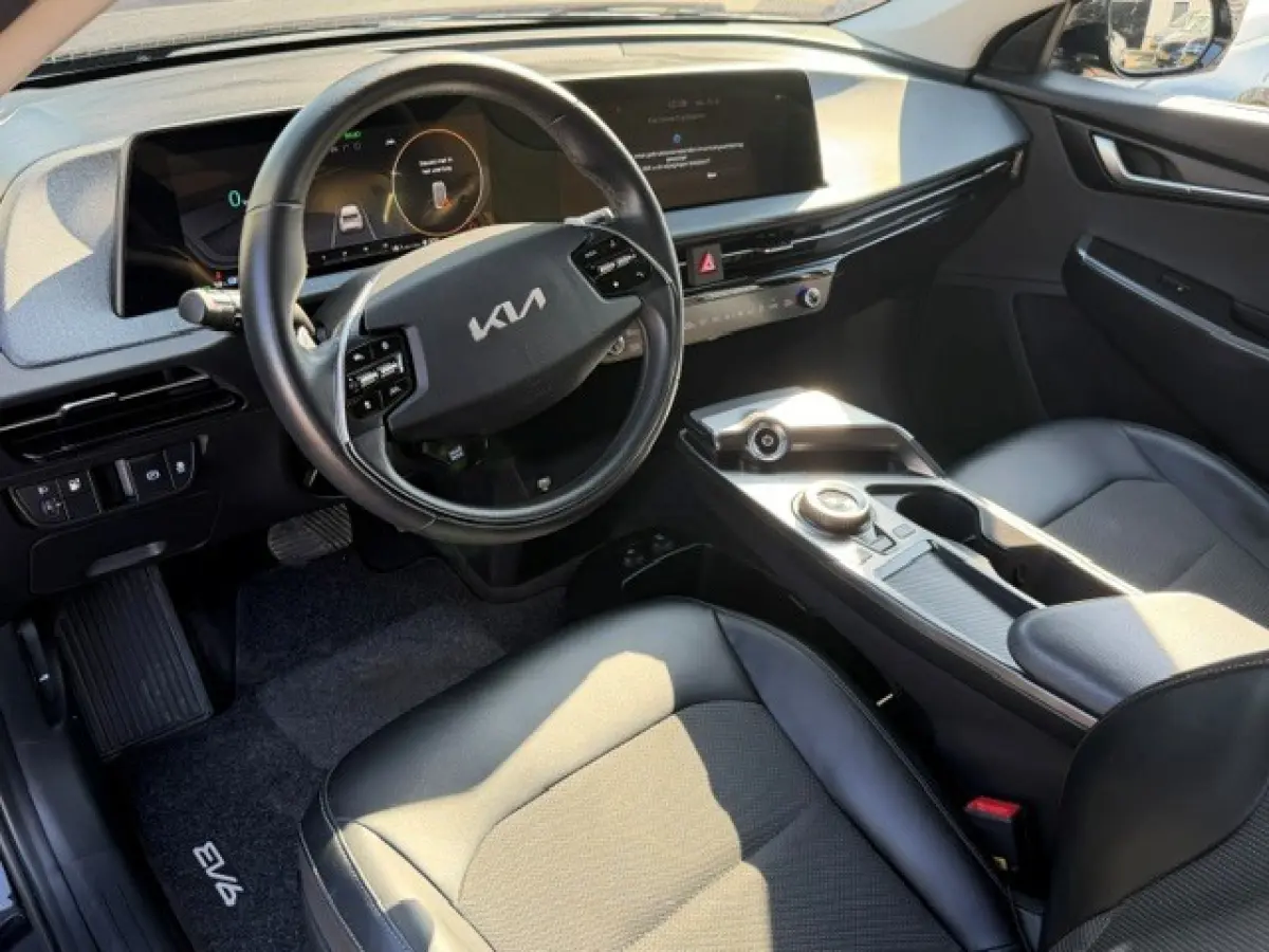 Plus 77.4 kWh Trekhaak Navi Keyless LED Nieuwstaat!!