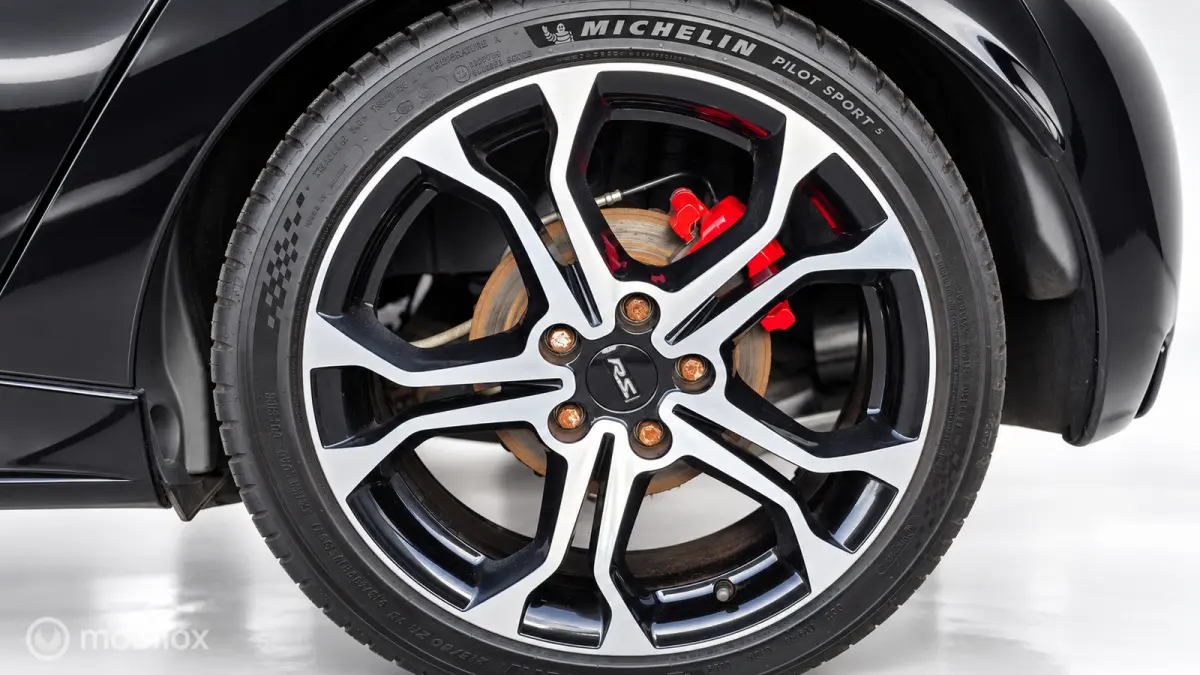 1.6 R.S. Trophy