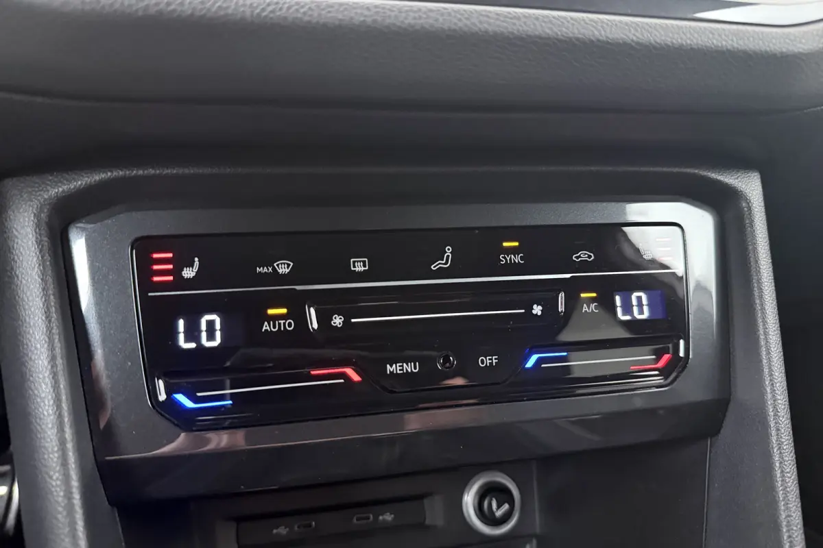 1.4 TSI eHybrid R-Line Trekhaak Elek. Pano-dak Adapt.Cruise
