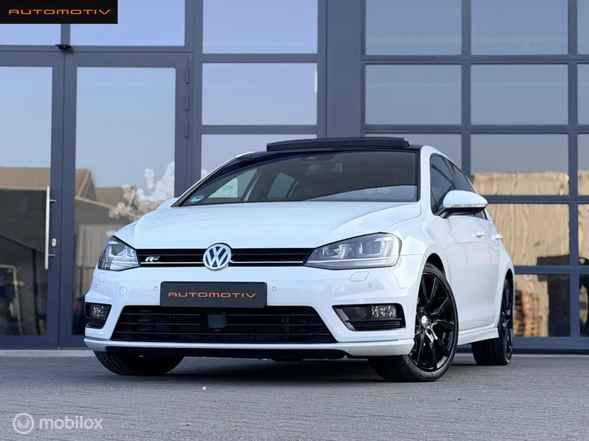 1.4 TSI DSG / 3X R line / PANO / XENON, LED