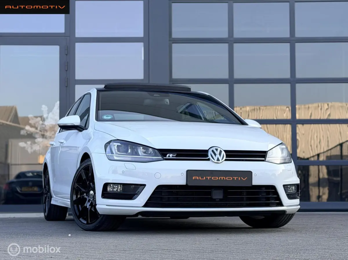 1.4 TSI DSG / 3X R line / PANO / XENON, LED